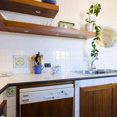 A Casa Di Frasquita לינה וארוחת בוקר