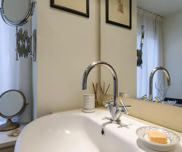 住宿加早餐酒店 A Casa Di Frasquita 卡塔尼亚